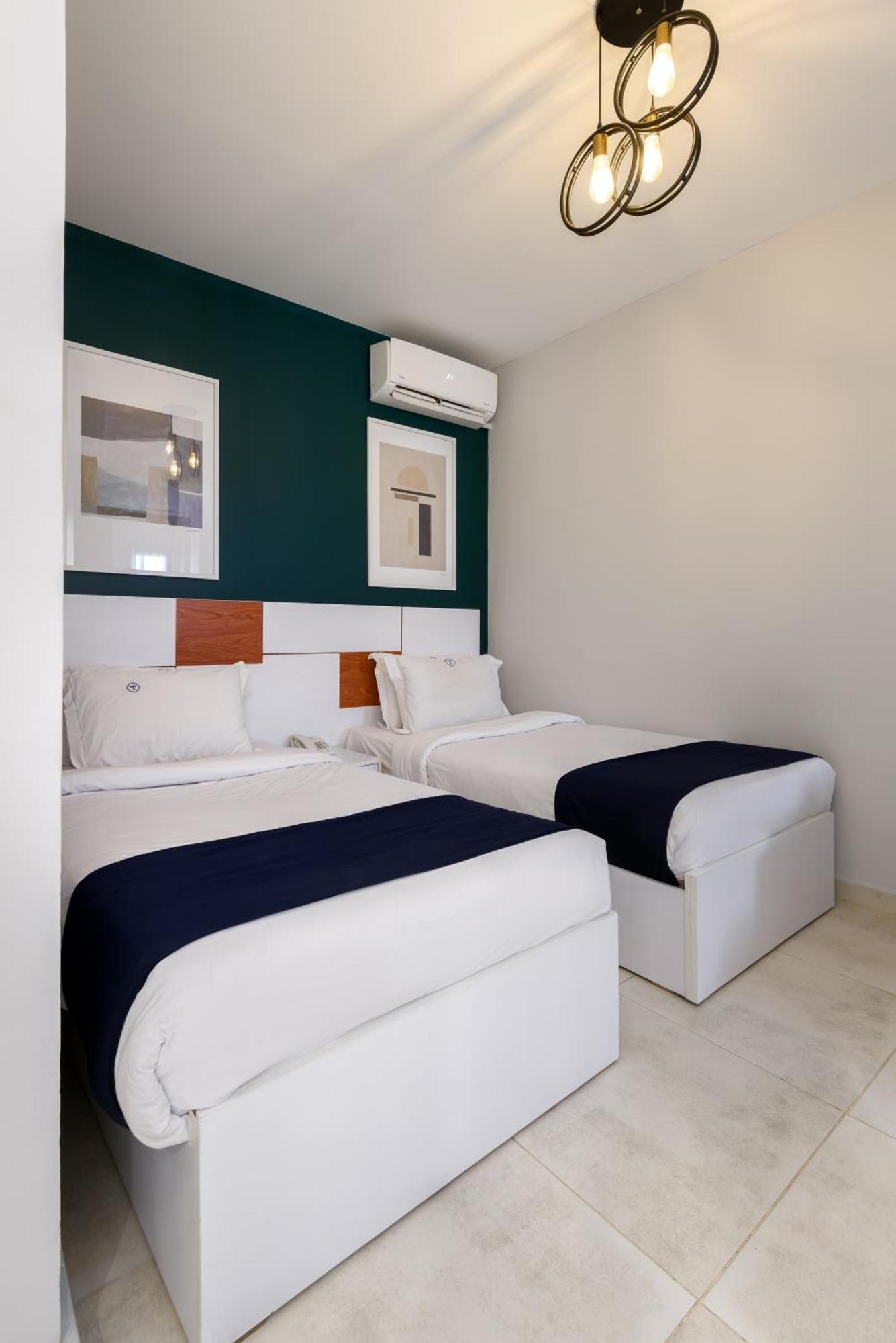 Travelholic Residence Golden Gates Kair Zewnętrze zdjęcie